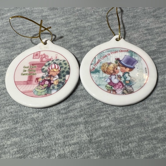 Vintage Precious Moments Christmas Remembered 2 Porcelain Holiday Ornaments 2001 - Picture 3 of 9